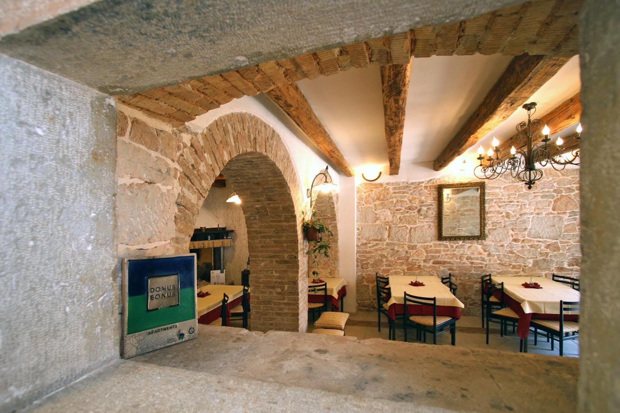 Kastel Kastelir Panzió Kültér fotó